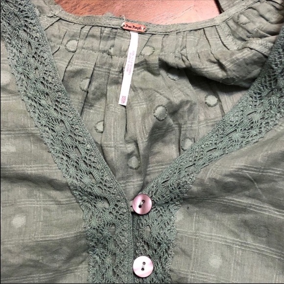 NWOT free people button front cropped long sleeve - Picture 6 of 8